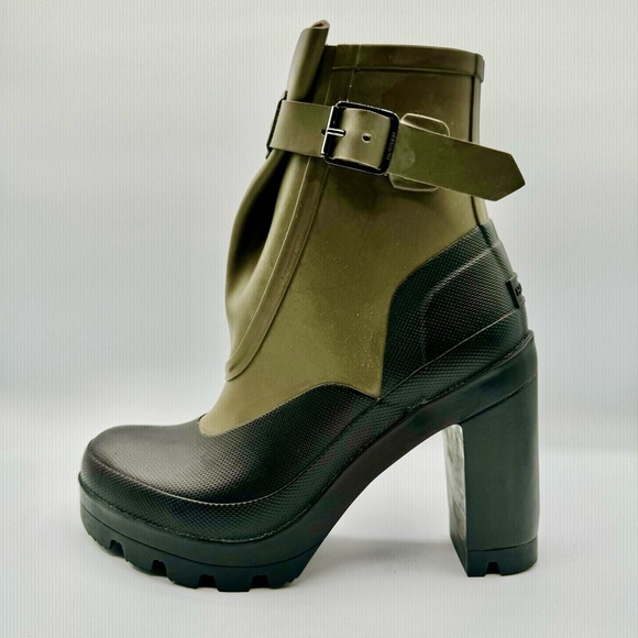 HUNTER GREEN RUBBER CHELSEA BOOTS WITH BLOCK HEELS - US SIZE 7 - Picture 4 of 15